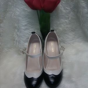 Chase & Chloe Shoes.